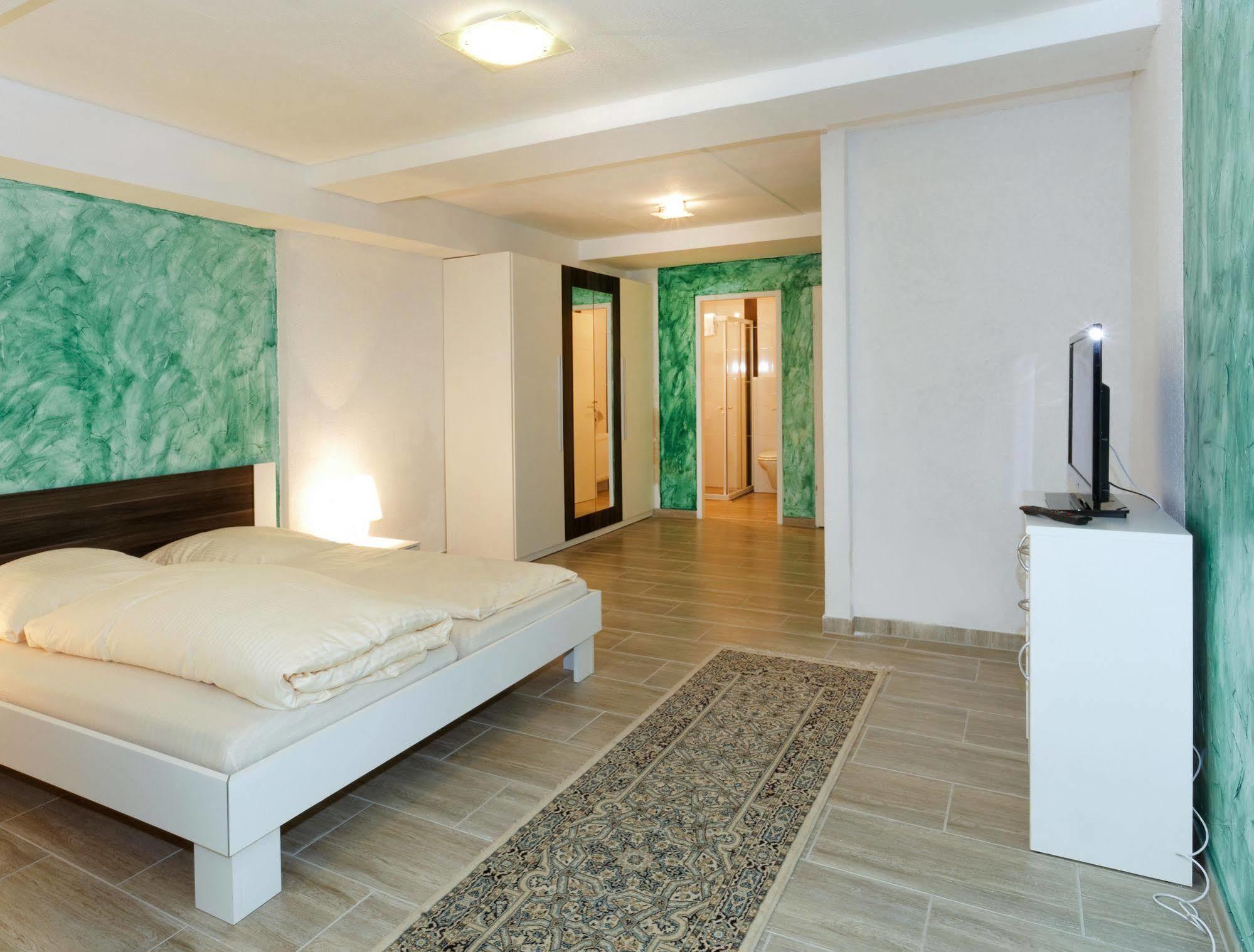 Hotel Alte Fabrik Mettmann Esterno foto